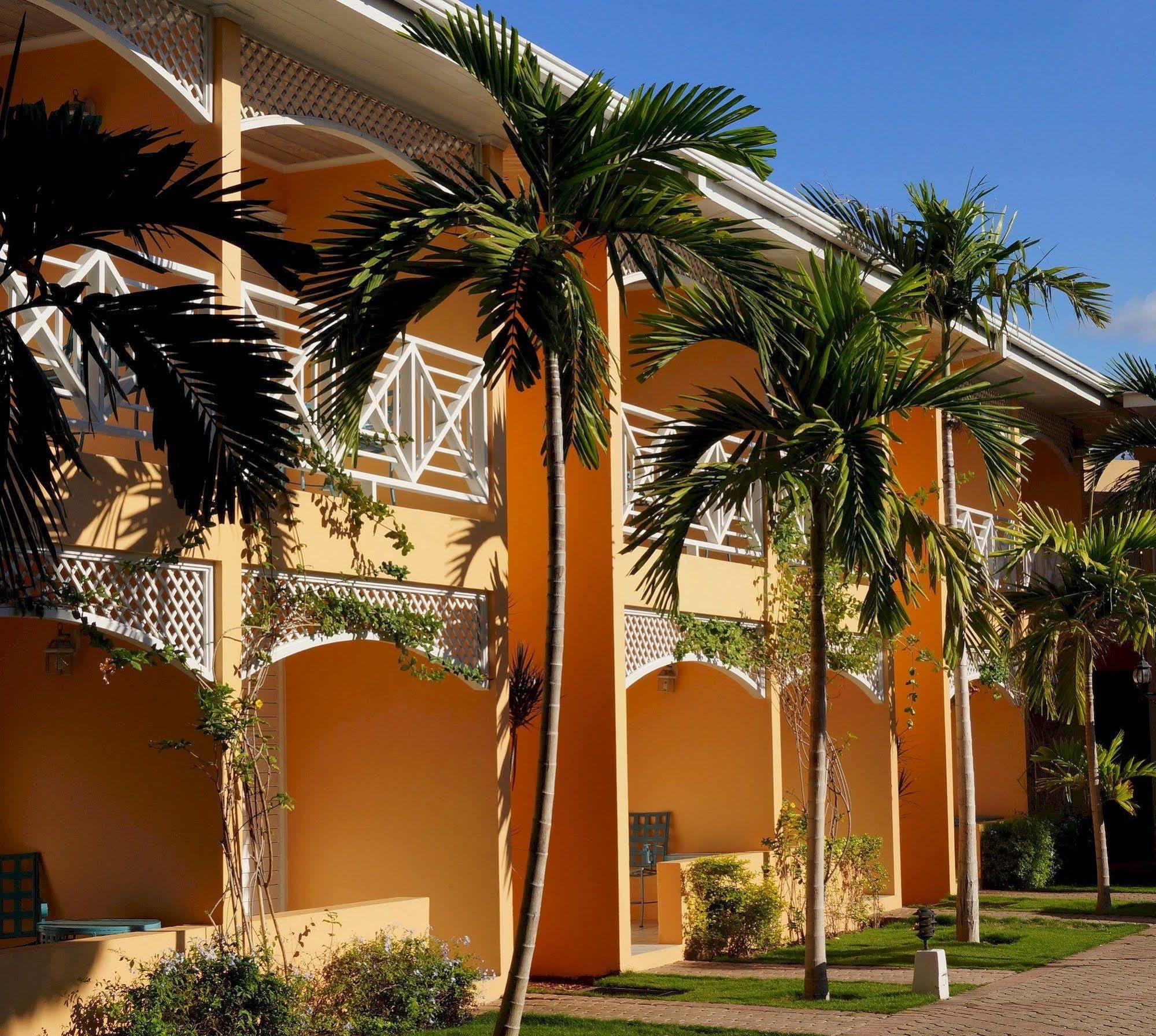 Four Seasons Hotel Kingston Exterior photo